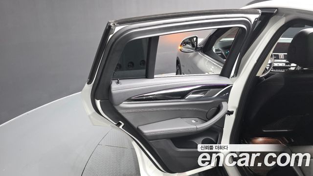 BMW X4 (G02) xDrive20i xLine 2021 — фото 31