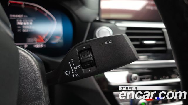 BMW X4 (G02) xDrive20i xLine 2021 — фото 43