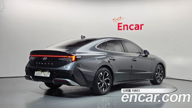 Hyundai Sonata The Edge (DN8) 2.0 Premium 2024 — фото 2
