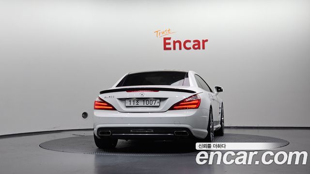 Mercedes-Benz SL-Class SL400 R231 2015 — фото 4