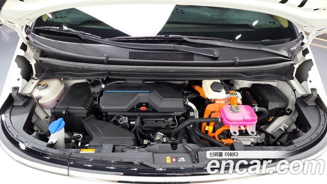 Hyundai Staria HEV 1.6 Cargo 5-Seater Modern 2025 — фото 6