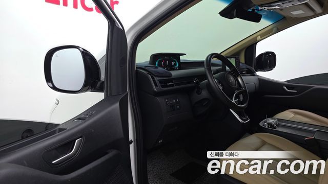 Hyundai Staria HEV 1.6 Cargo 5-Seater Modern 2025 — фото 10