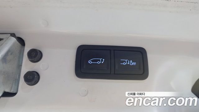 Hyundai Staria HEV 1.6 Cargo 5-Seater Modern 2025 — фото 17