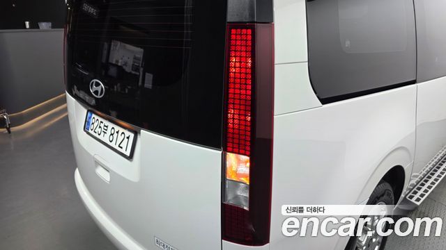 Hyundai Staria HEV 1.6 Cargo 5-Seater Modern 2025 — фото 23