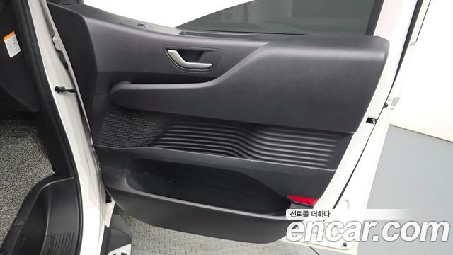 Hyundai Staria HEV 1.6 Cargo 5-Seater Modern 2025 — фото 24