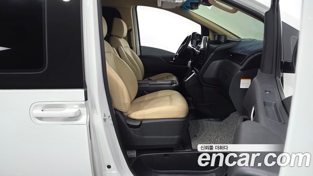 Hyundai Staria HEV 1.6 Cargo 5-Seater Modern 2025 — фото 26
