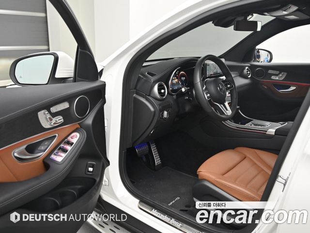Mercedes-Benz GLC-Class (X253) GLC300 4MATIC Premium Coupe