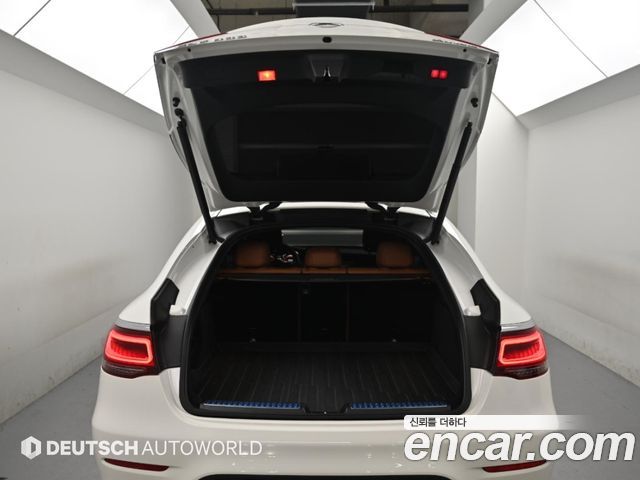 Mercedes-Benz GLC-Class (X253) GLC300 4MATIC Premium Coupe 2021 — фото 23