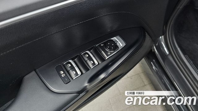 Kia K5 (III) 2.0 Prestige 2022 — фото 28