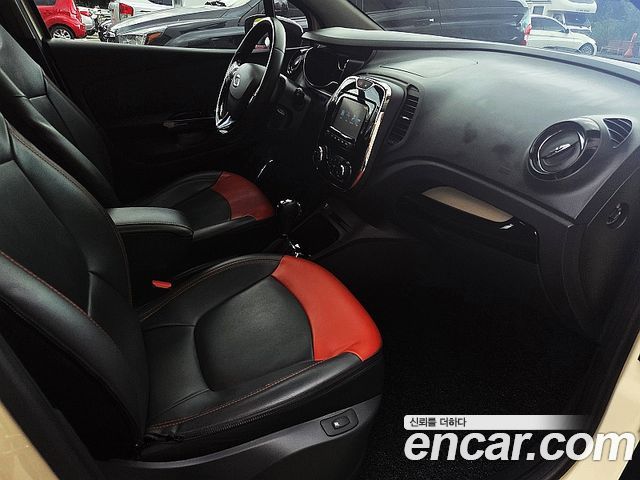 Renault Korea QM3 RE 2015 — фото 10
