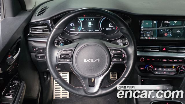 Kia Niro EV Noblesse 2022 — фото 13