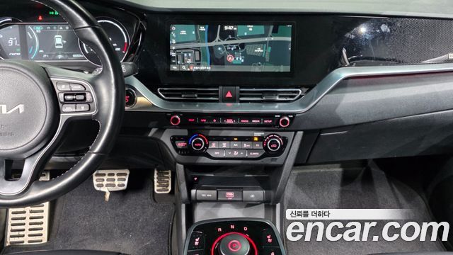 Kia Niro EV Noblesse 2022 — фото 14