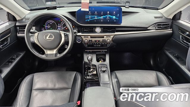 Lexus ES300h premium XV60 2015 — фото 7