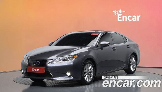 Lexus ES300h premium XV60 2015 — фото 1