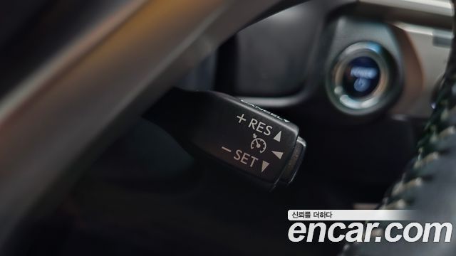 Lexus ES300h premium XV60 2015 — фото 28