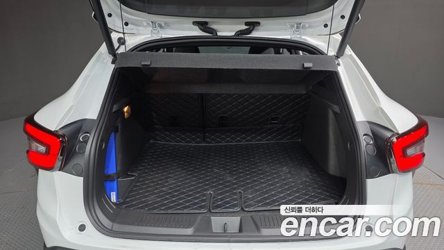 Chevrolet Trax Crossover 1.2 RS 2024 — фото 27