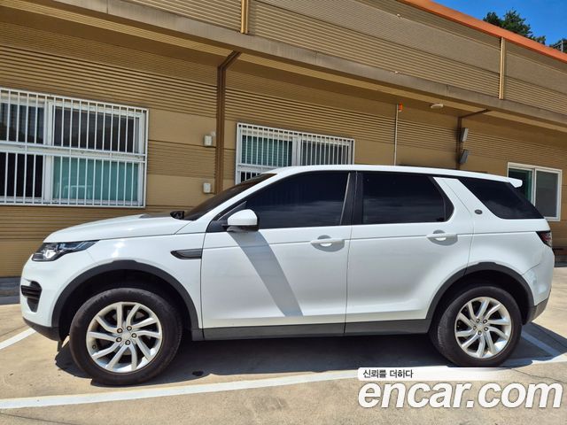 Land Rover Discovery Sport 2.2 SD4 SE 2017 — фото 2