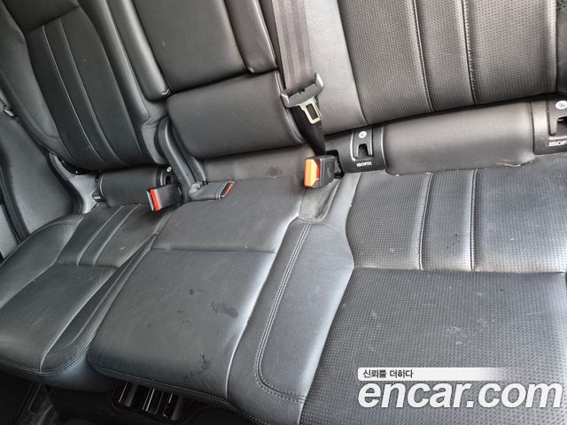 Land Rover Discovery Sport 2.2 SD4 SE 2017 — фото 17