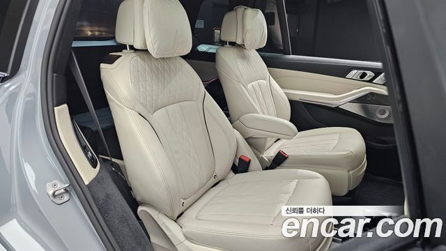 BMW X7 (G07) M60i xDrive M sport 6STR 2025 — фото 11