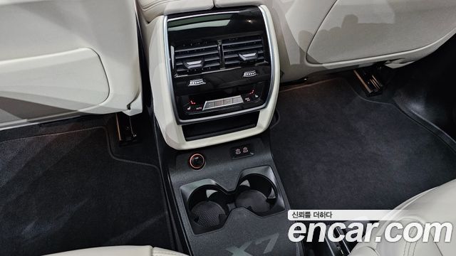 BMW X7 (G07) M60i xDrive M sport 6STR 2025 — фото 19