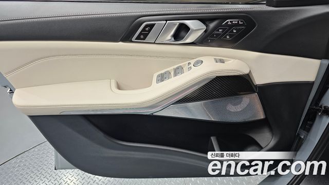 BMW X7 (G07) M60i xDrive M sport 6STR 2025 — фото 24