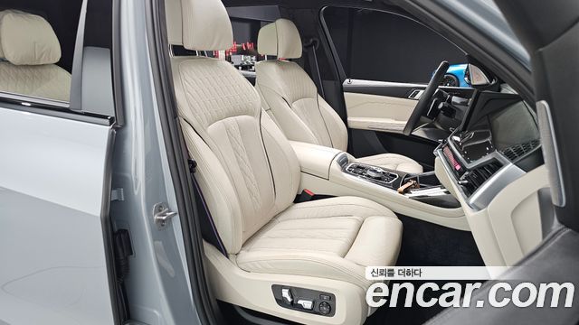 BMW X7 (G07) M60i xDrive M sport 6STR 2025 — фото 26