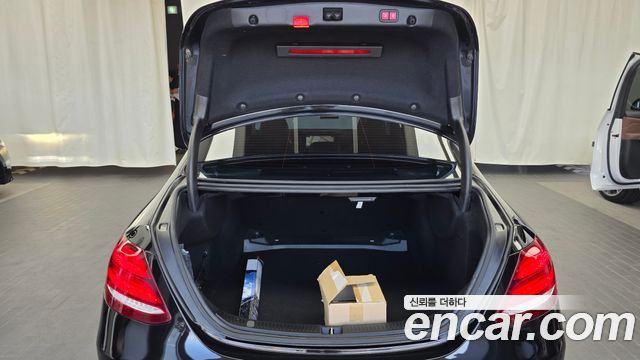 Mercedes-Benz E-Class (W213) E220d 4MATIC Avantgarde 2017 — фото 24