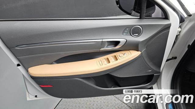 Hyundai Sonata (DN8) 2.0 Inspiration 2020 — фото 24
