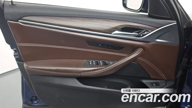BMW 5 Series (G30) 530i M Sport Package Plus 2018 — фото 30