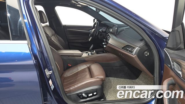 BMW 5 Series (G30) 530i M Sport Package Plus 2018 — фото 32