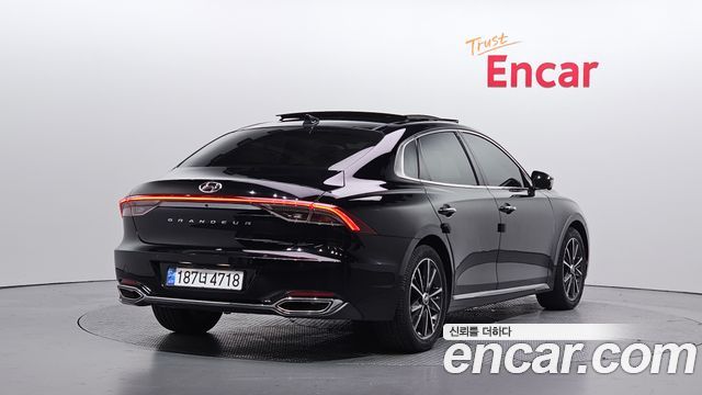 Hyundai Grandeur (IG) 2.5 Le Blanc 2023 — фото 2
