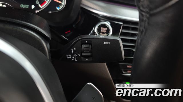 BMW 5 Series (G30) M550d xDrive 2018 — фото 36
