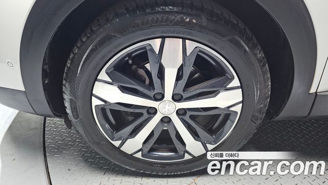 Peugeot 3008 (II) 1.2 Pure Tech GT 2022 — фото 5