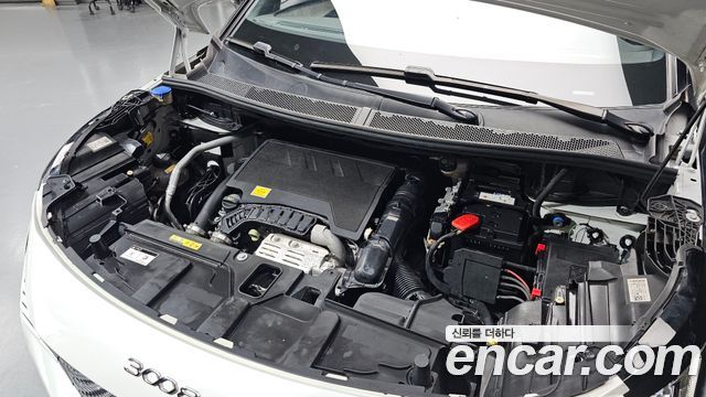 Peugeot 3008 (II) 1.2 Pure Tech GT 2022 — фото 6