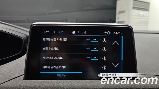 Peugeot 3008 (II) 1.2 Pure Tech GT 2022 — фото 15