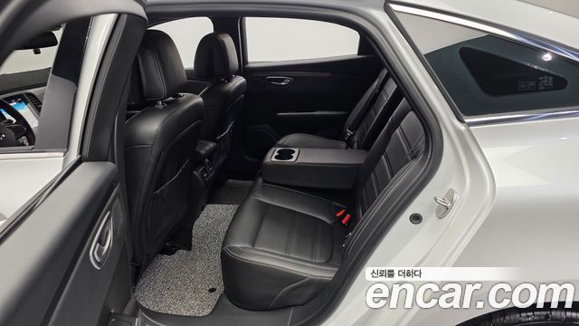 Renault Korea SM6 2.0 LPe Feel 2024 — фото 26