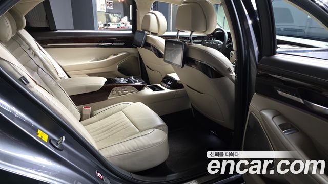 Genesis EQ900 5.0 GDI AWD Prestige 2017 — фото 11