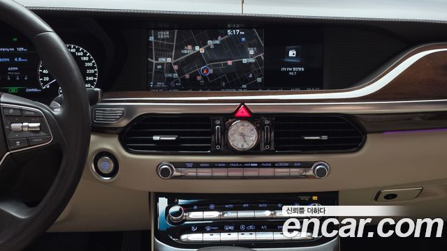 Genesis EQ900 5.0 GDI AWD Prestige 2017 — фото 15