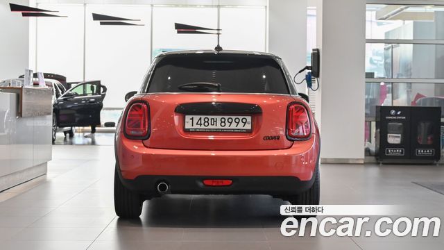 MINI Cooper 5Door Rosewood Edition 3rd 2020 — фото 3