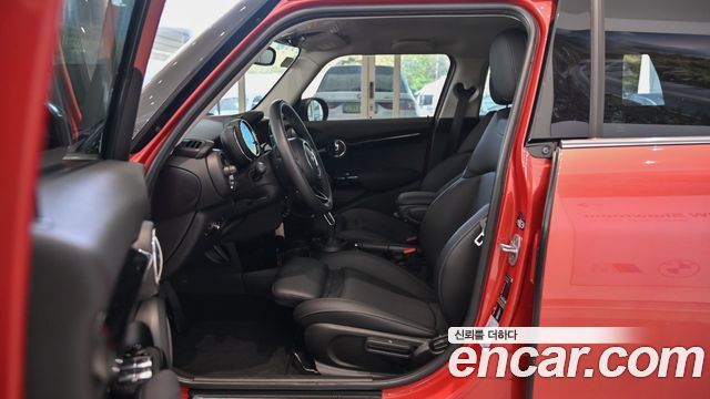 MINI Cooper 5Door Rosewood Edition 3rd 2020 — фото 16