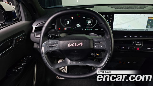 Kia EV9 Long Range 4WD GT Line 2024 — фото 15