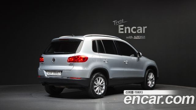Volkswagen Tiguan 2.0 TDI Comfort 5N 2014 — фото 2