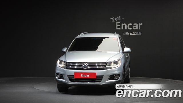 Volkswagen Tiguan 2.0 TDI Comfort 5N 2014 — фото 3