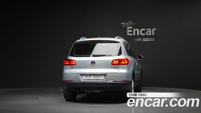 Volkswagen Tiguan 2.0 TDI Comfort 5N 2014 — фото 4