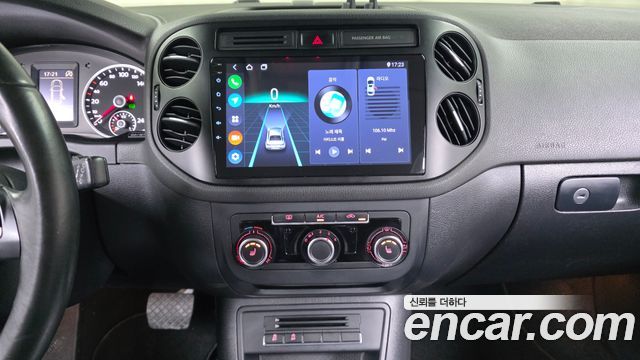Volkswagen Tiguan 2.0 TDI Comfort 5N 2014 — фото 16