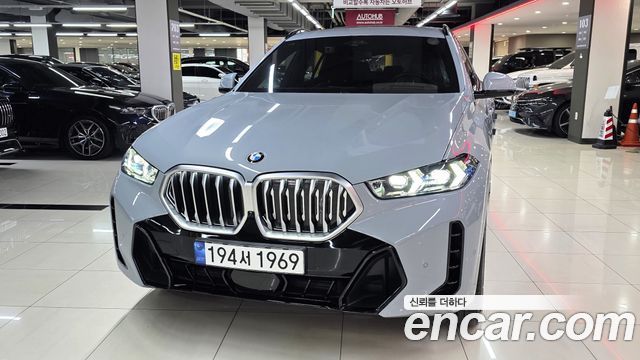 BMW X6 (G06) xDrive40i M Sport 2024 — фото 1