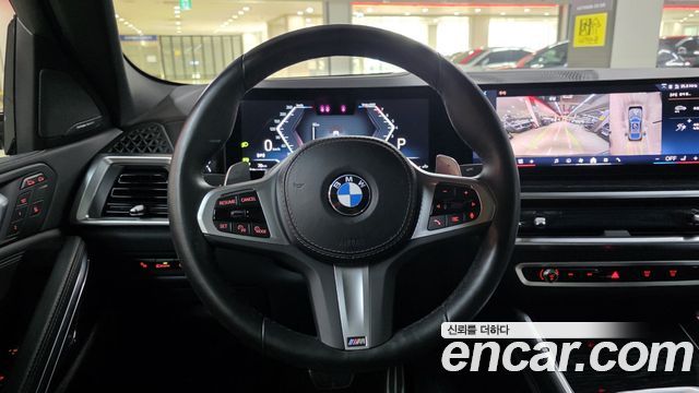 BMW X6 (G06) xDrive40i M Sport 2024 — фото 16