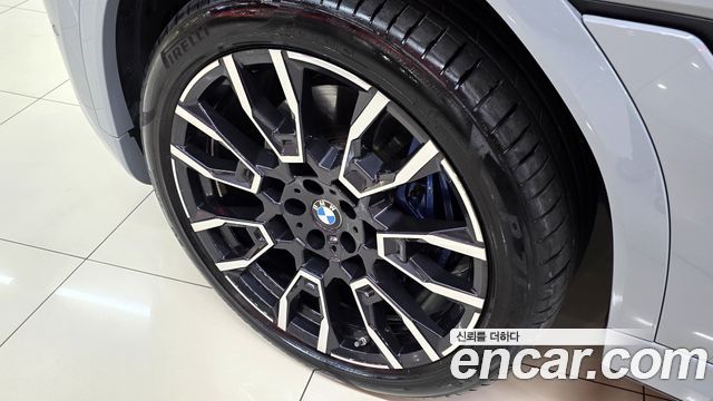 BMW X6 (G06) xDrive40i M Sport 2024 — фото 23