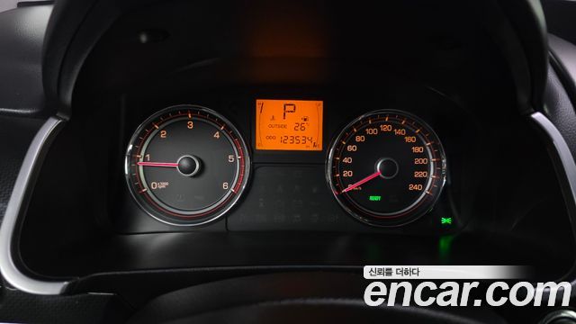 KG Mobility (SsangYong) Style Korando C 2.2 RX 2WD DLX 2018 — фото 8