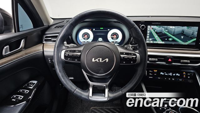 Kia K5 (III) 2.0 Noblesse 2022 — фото 13